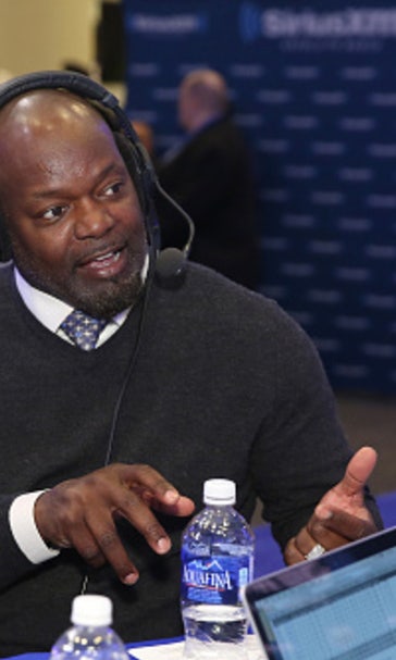 Emmitt Smith explains why won't stop his son from playing football